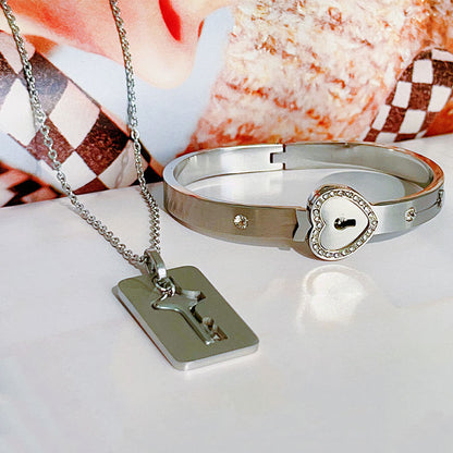 100 Language Love You Heart Shield Key Pendant Stainless Steel Couples Jewelry Lock Bracelet and Key Necklace for Valentines Day